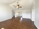 3023 Cliffside Dr - Photo 9