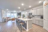2924 Eckersley Dr - Photo 11