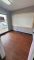 404 E College St - Photo 4