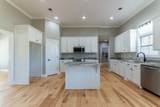 20 Twin Forks Ln - Photo 8