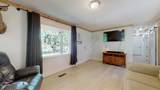 1106 Windsor Cir - Photo 17