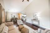395 Devon Chase Hl - Photo 36