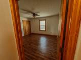 401 Lakeside Dr - Photo 21