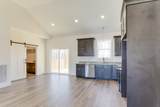 1004 Willow Way - Photo 11