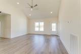 1004 Willow Way - Photo 7