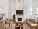 1036 Middleton Ln - Photo 2
