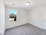 1036 Middleton Ln - Photo 17