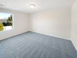 1036 Middleton Ln - Photo 18