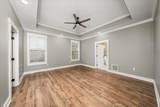 2109 Boxwood Cir - Photo 12