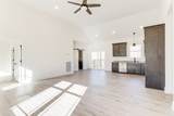 424 Willow Way - Photo 4