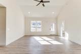 424 Willow Way - Photo 6