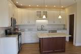 816 Loretta Dr - Photo 13