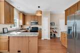 605 Glenridge Close - Photo 17