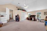605 Glenridge Close - Photo 21