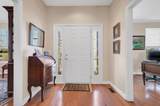 605 Glenridge Close - Photo 6
