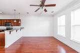 2310 Elliott Ave - Photo 4