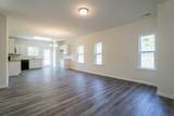 906 Andasia Way - Photo 4