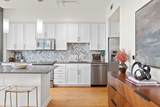 1212 Laurel St - Photo 2