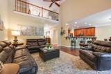 1558 Red Oak Ln - Photo 11