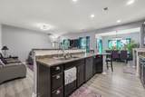 2424 Parkwood Dr - Photo 12