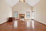 2243 Rock Springs Rd - Photo 22