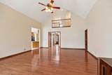 2243 Rock Springs Rd - Photo 23