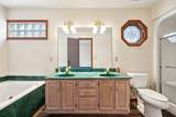 2243 Rock Springs Rd - Photo 28