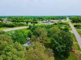 1551 Woodlawn Rd - Photo 2
