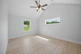 8266 Hoskins Hollow Rd - Photo 15