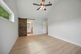 8266 Hoskins Hollow Rd - Photo 16