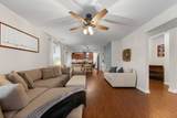 415 Heroit Dr - Photo 15
