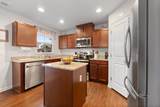 415 Heroit Dr - Photo 26