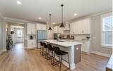 208 Phillips Bnd - Photo 8