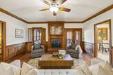 1011 Saratoga Dr - Photo 8