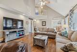 3074 Loren Ln - Photo 6