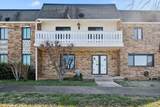 202 Lake Chateau Dr - Photo 2