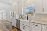 1636 Links Dr - Photo 18