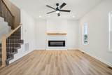 1425 Isaiah Dr - Photo 5