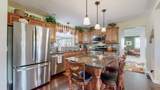 1049 Fontaine Dr - Photo 11