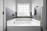 3765 Windhaven Dr - Photo 17
