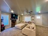 104 Geesling Ln - Photo 3