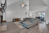 209 Sherlock Dr - Photo 12