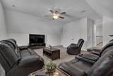 209 Sherlock Dr - Photo 33