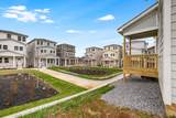 1129 Lawrence Ave - Photo 32