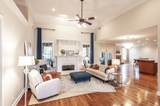 990 Wyndham Dr - Photo 11