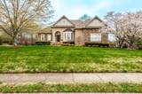 990 Wyndham Dr - Photo 4