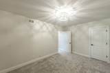 990 Wyndham Dr - Photo 46