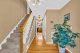 243 Stratford Dr - Photo 3