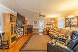 403 Oakwood Dr - Photo 6