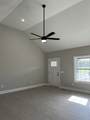 124 Simmons Ln - Photo 8